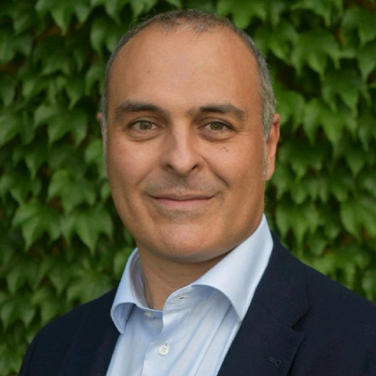 Portrait of Roberto Romero